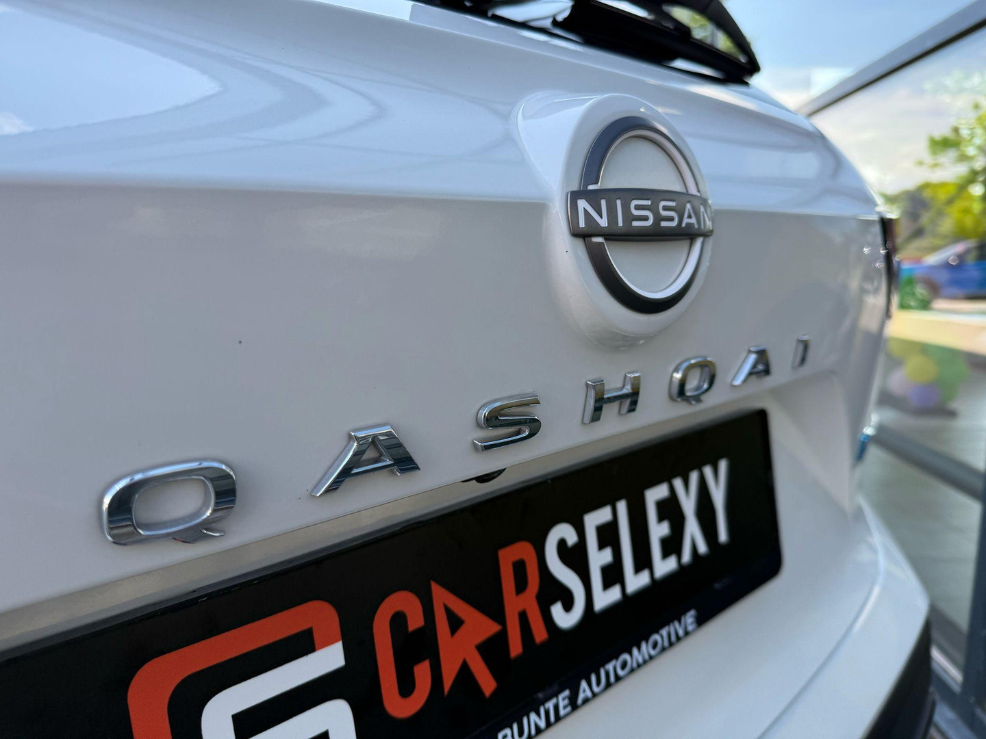 Nissan Nissan