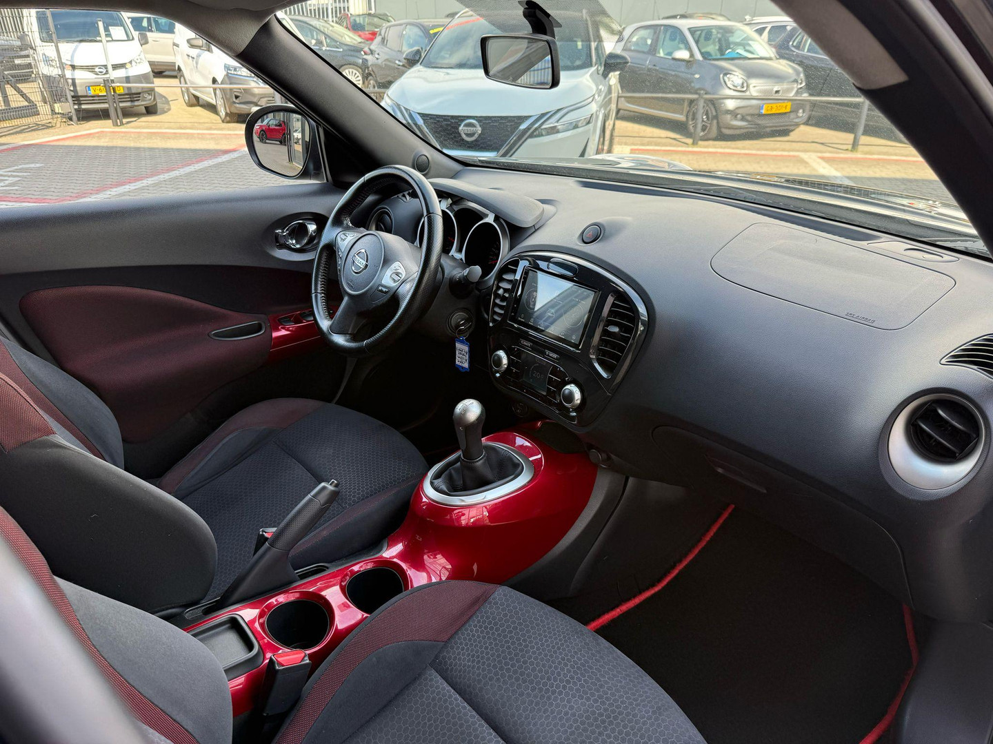 Nissan Nissan