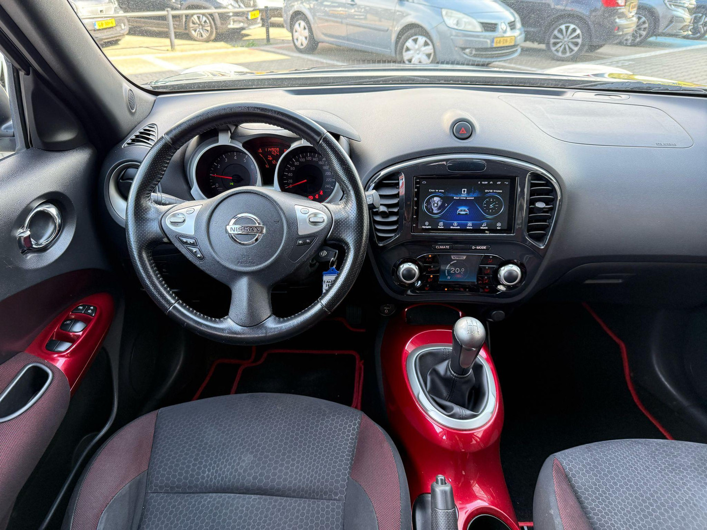 Nissan Nissan