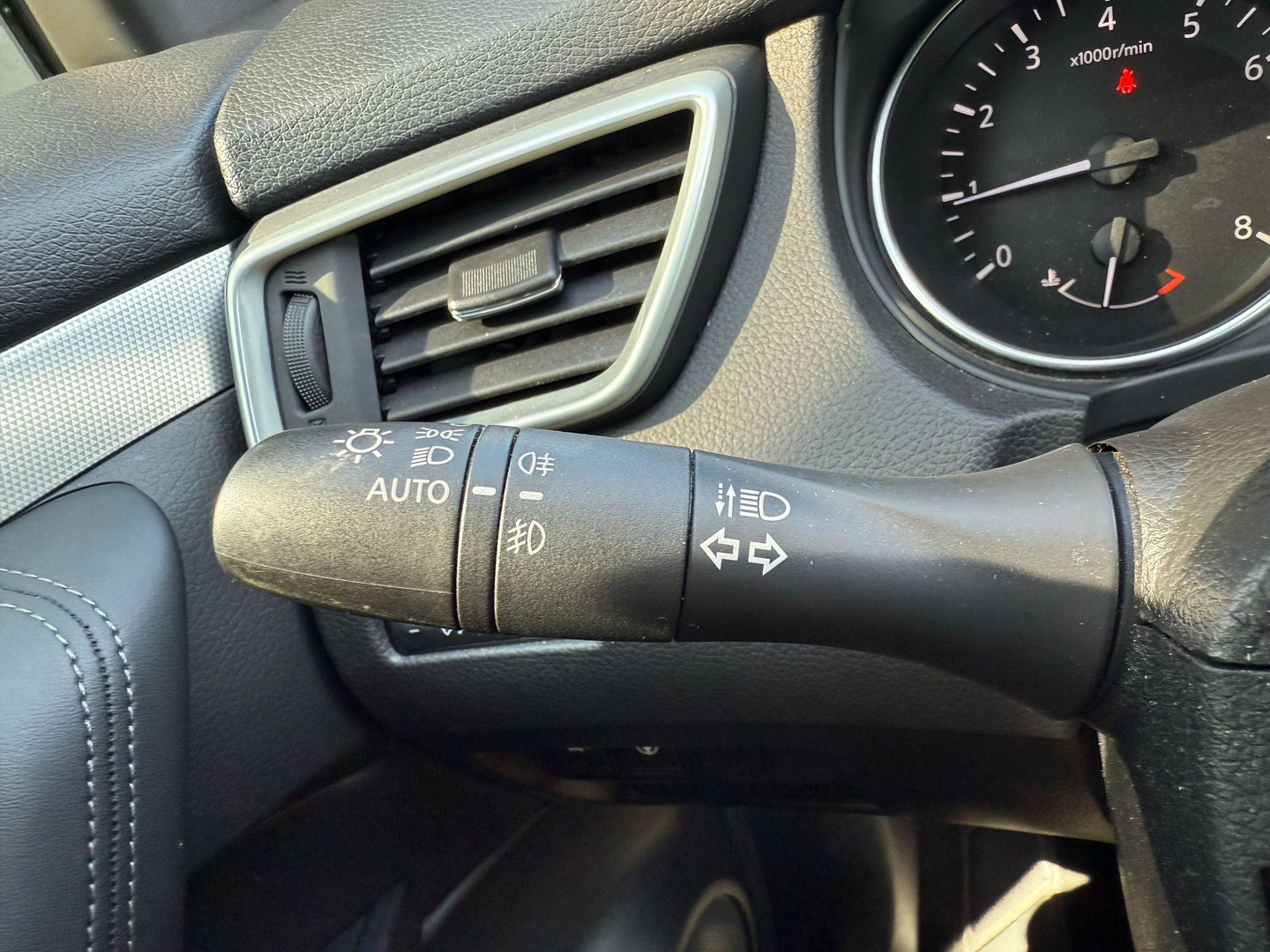 Nissan Nissan
