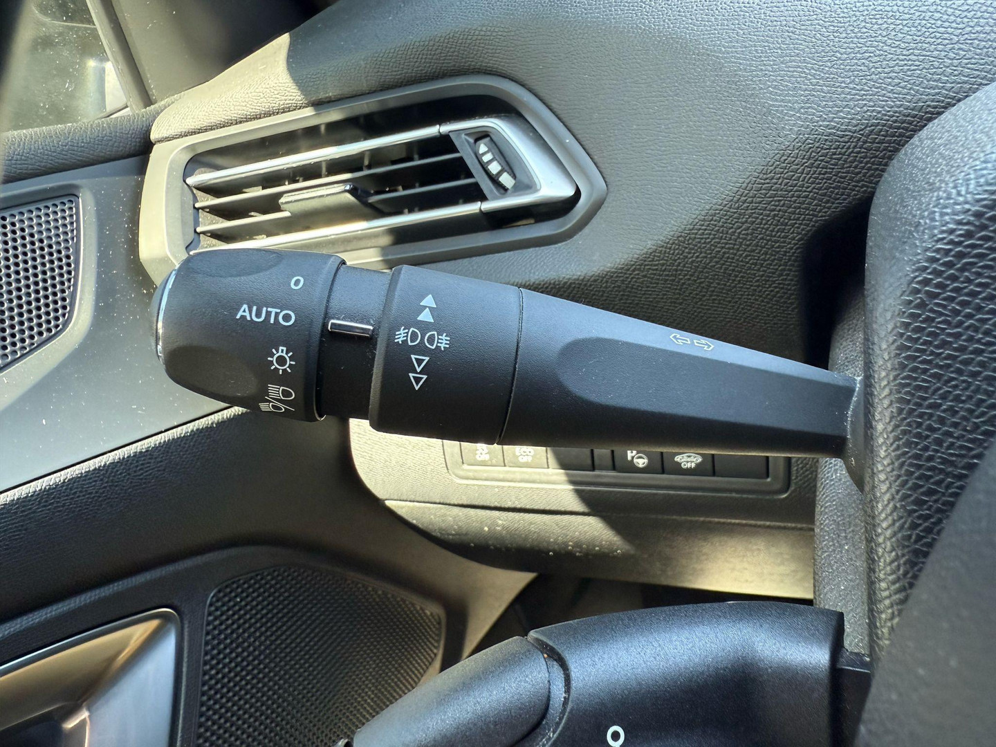 Peugeot Peugeot
