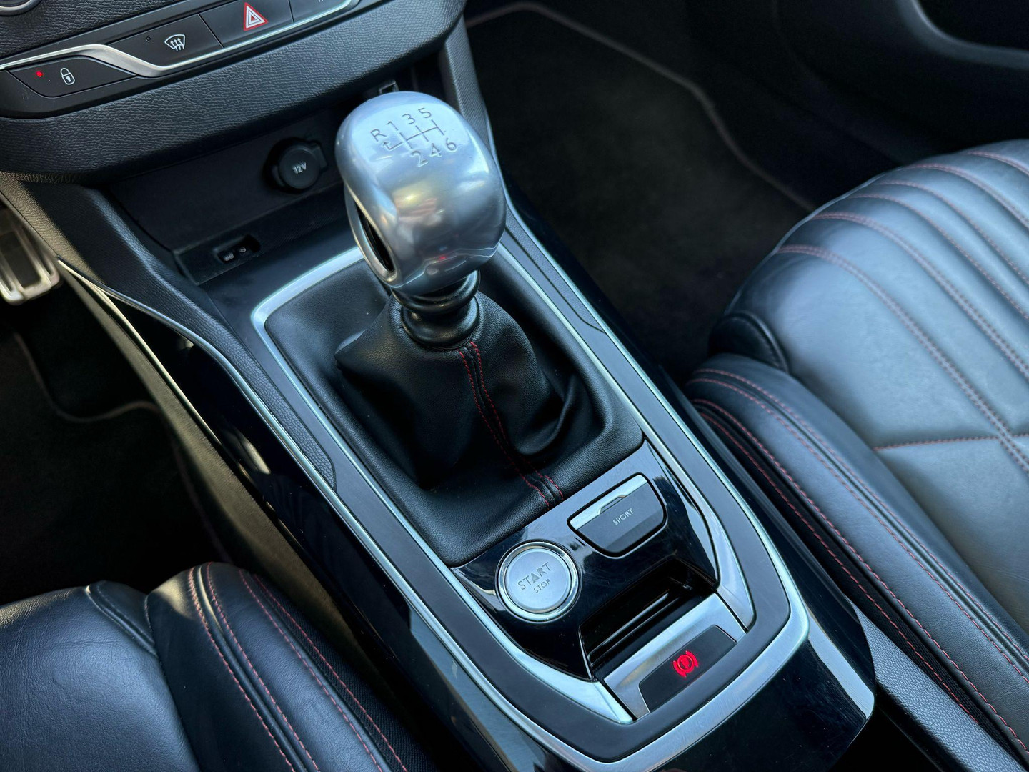 Peugeot Peugeot