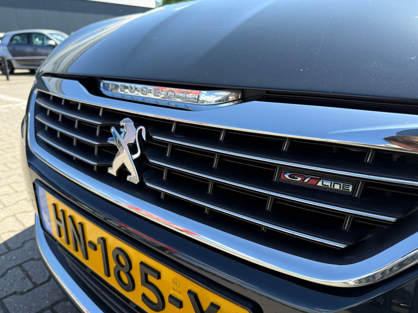 Peugeot Peugeot