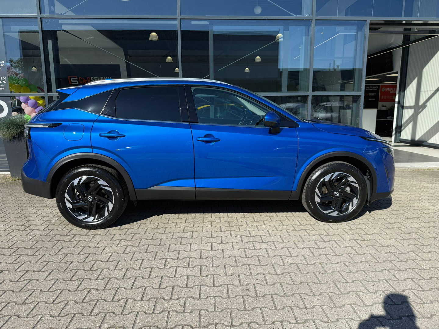 Nissan Nissan
