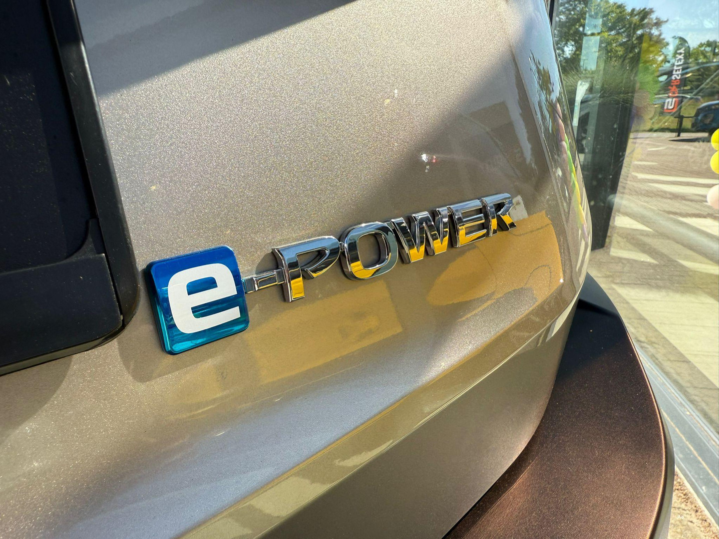 Nissan Nissan