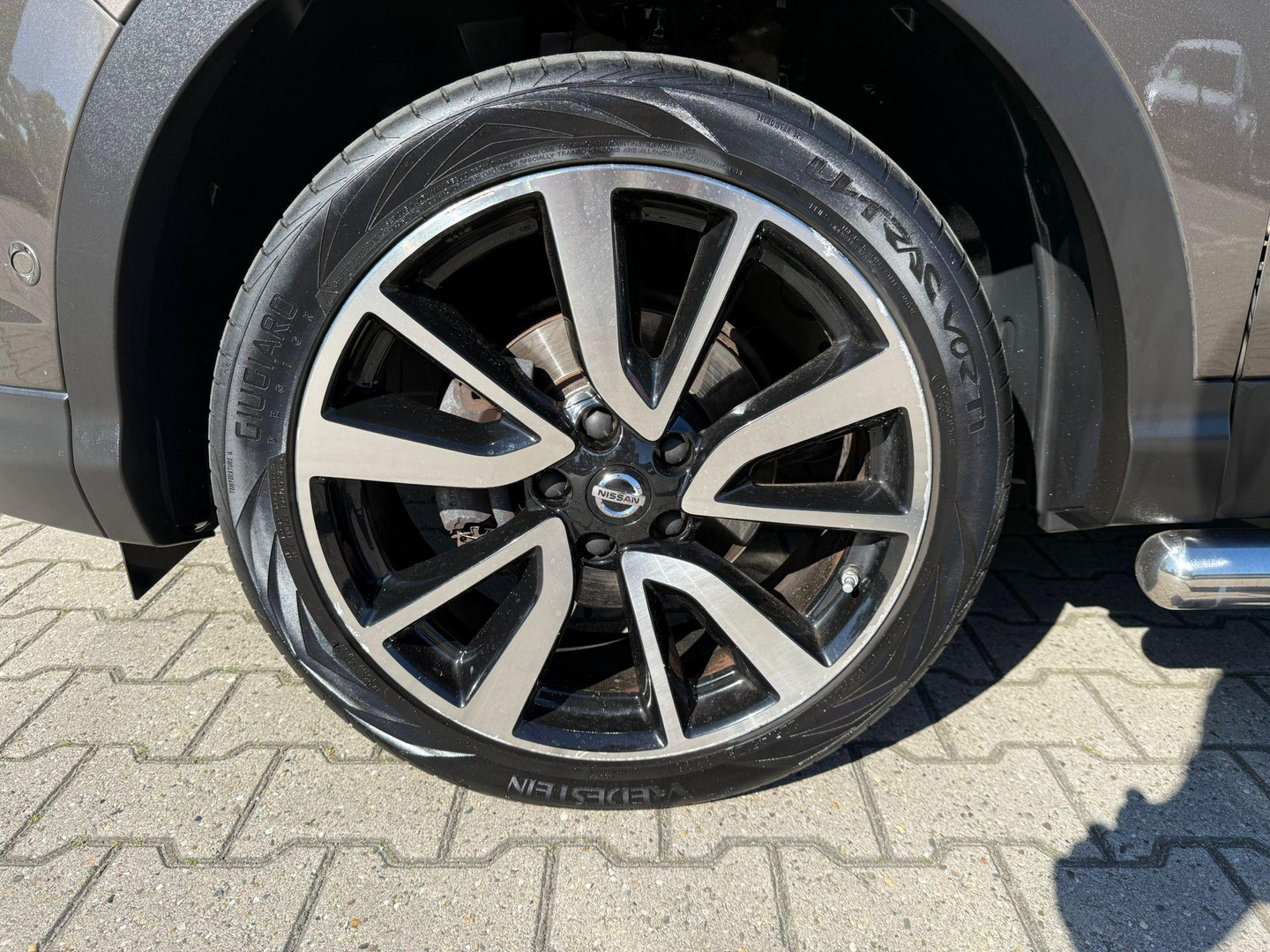 Nissan Nissan