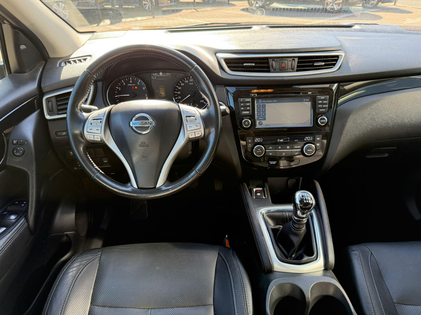 Nissan Nissan