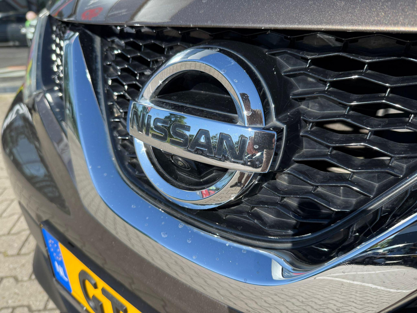 Nissan Nissan