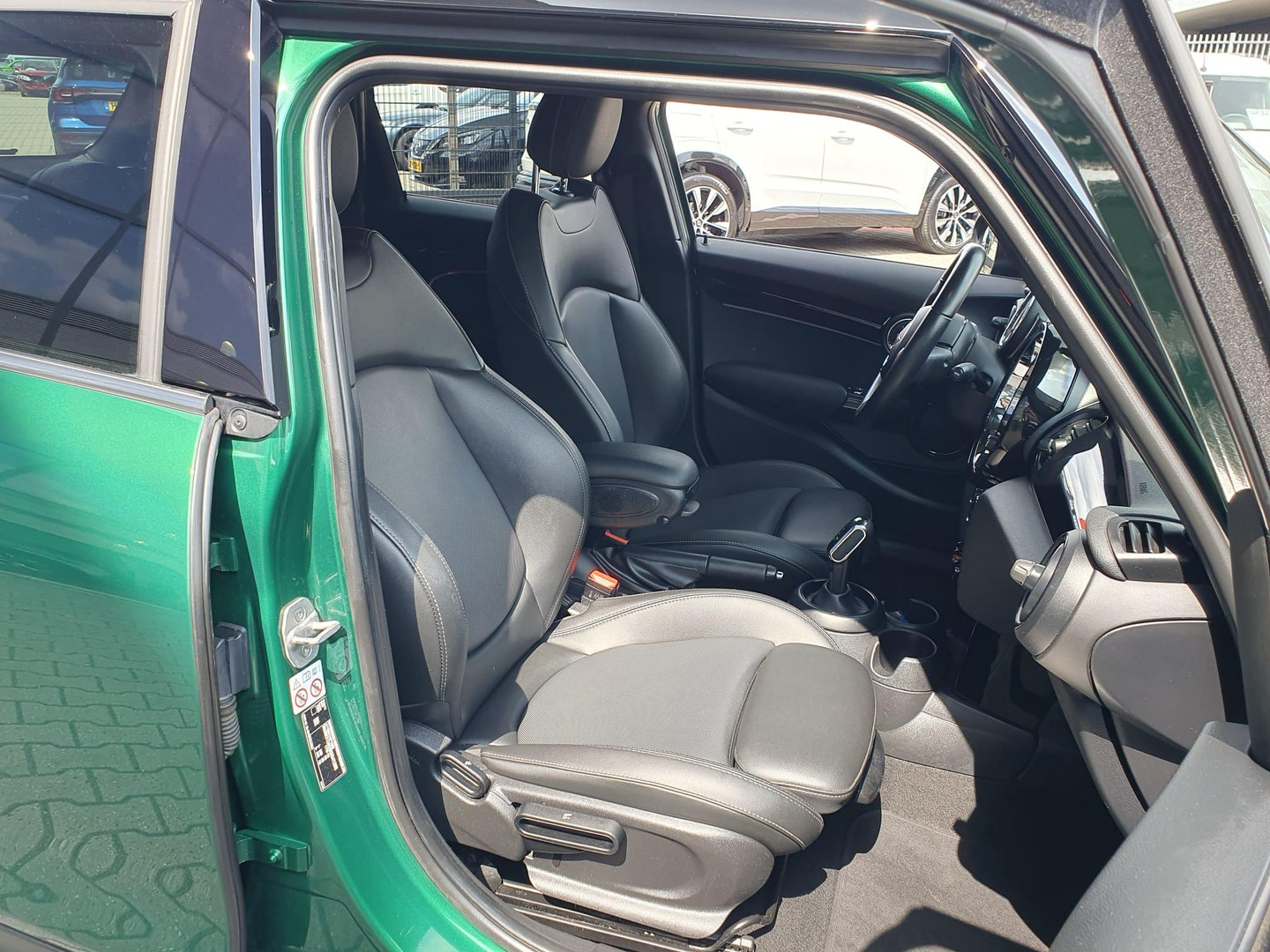 MINI