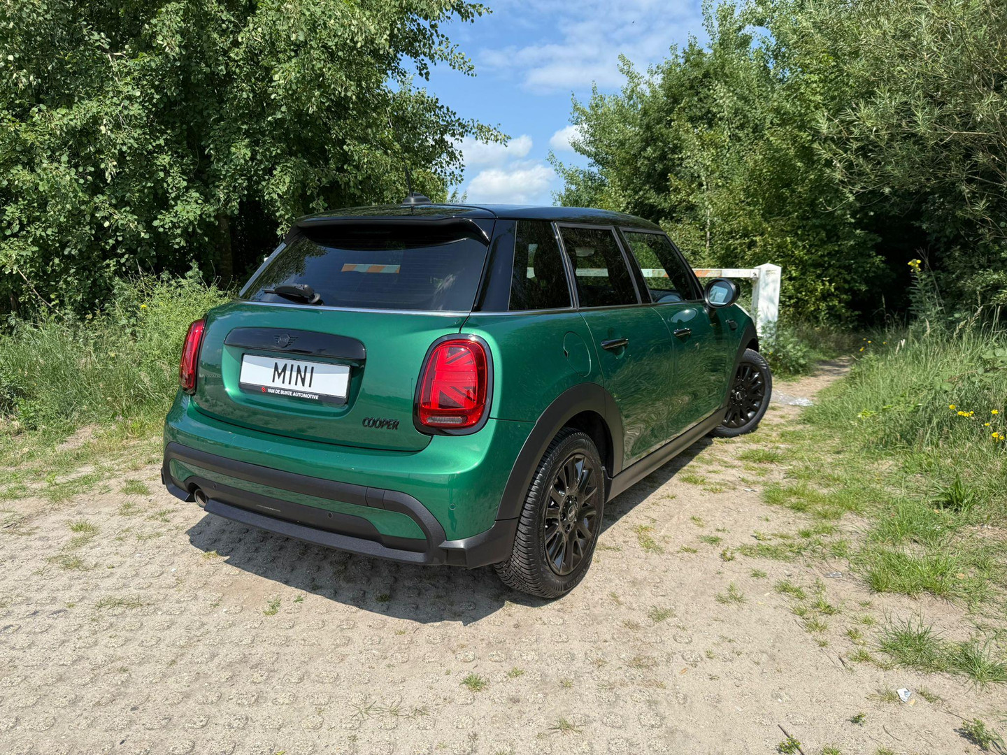 MINI