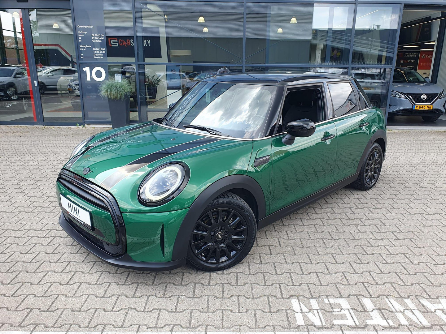 MINI
