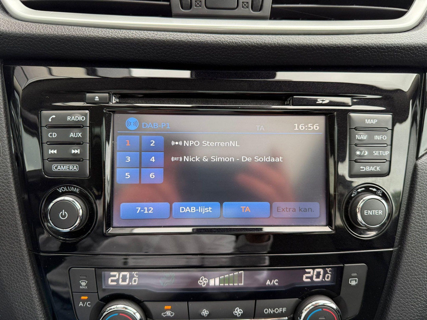 Nissan Nissan
