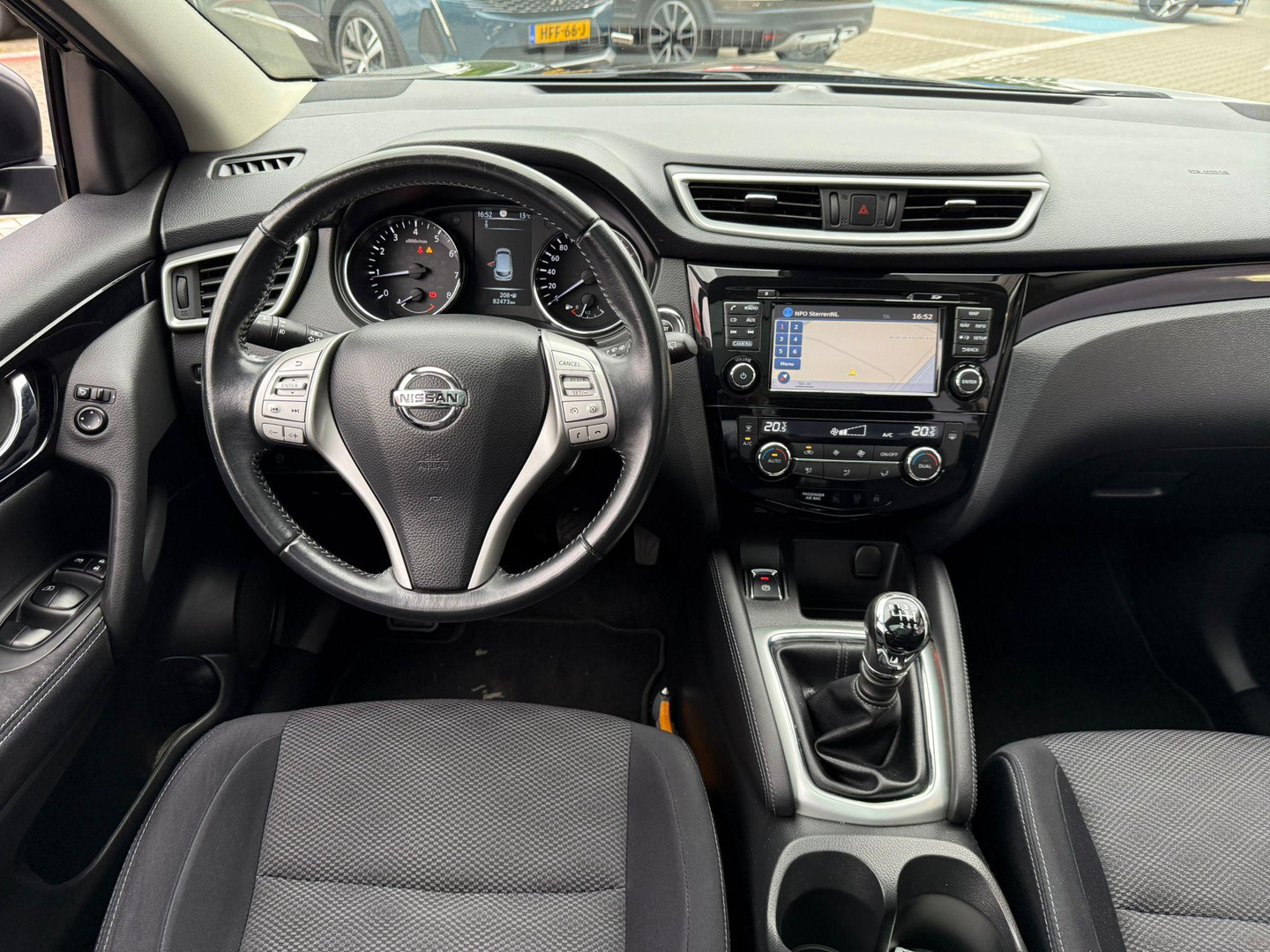 Nissan Nissan