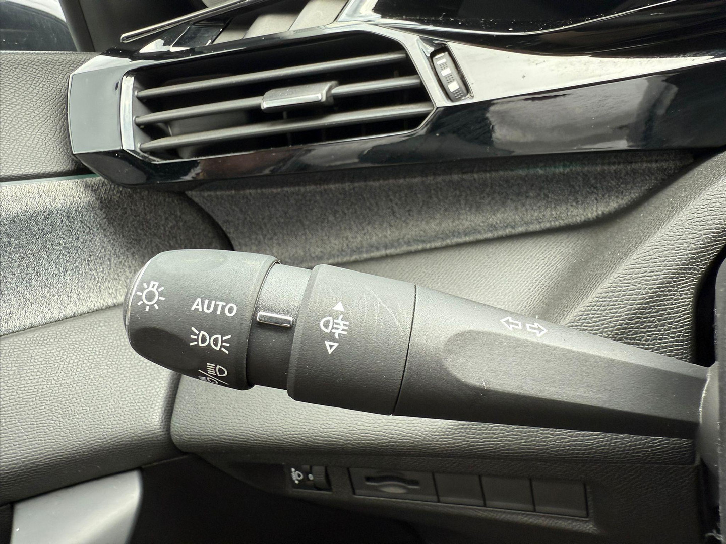 Peugeot Peugeot
