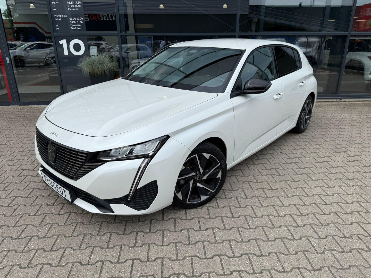 Peugeot Peugeot