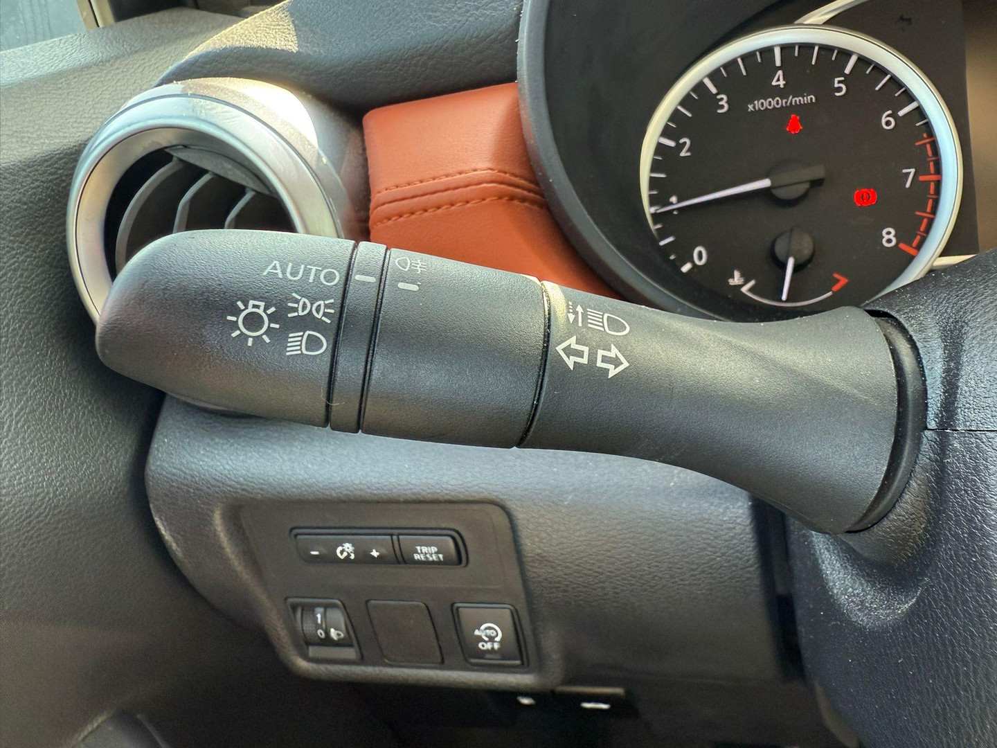 Nissan Nissan