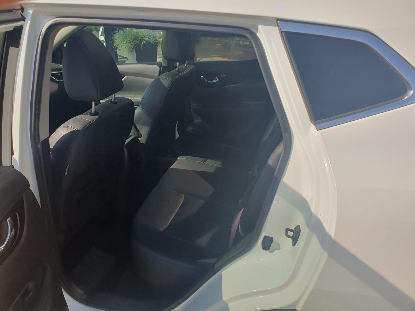 Nissan Nissan
