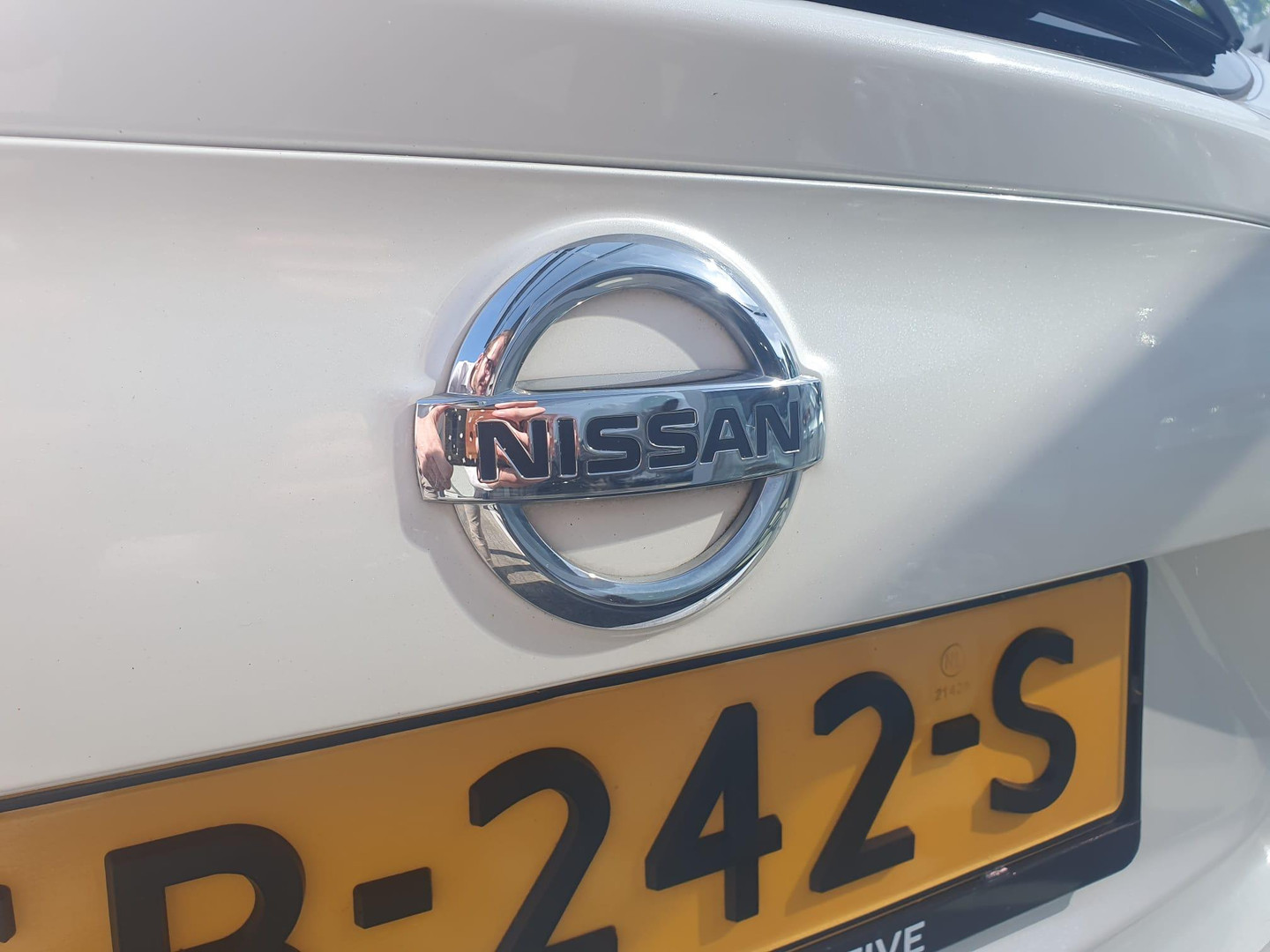 Nissan Nissan