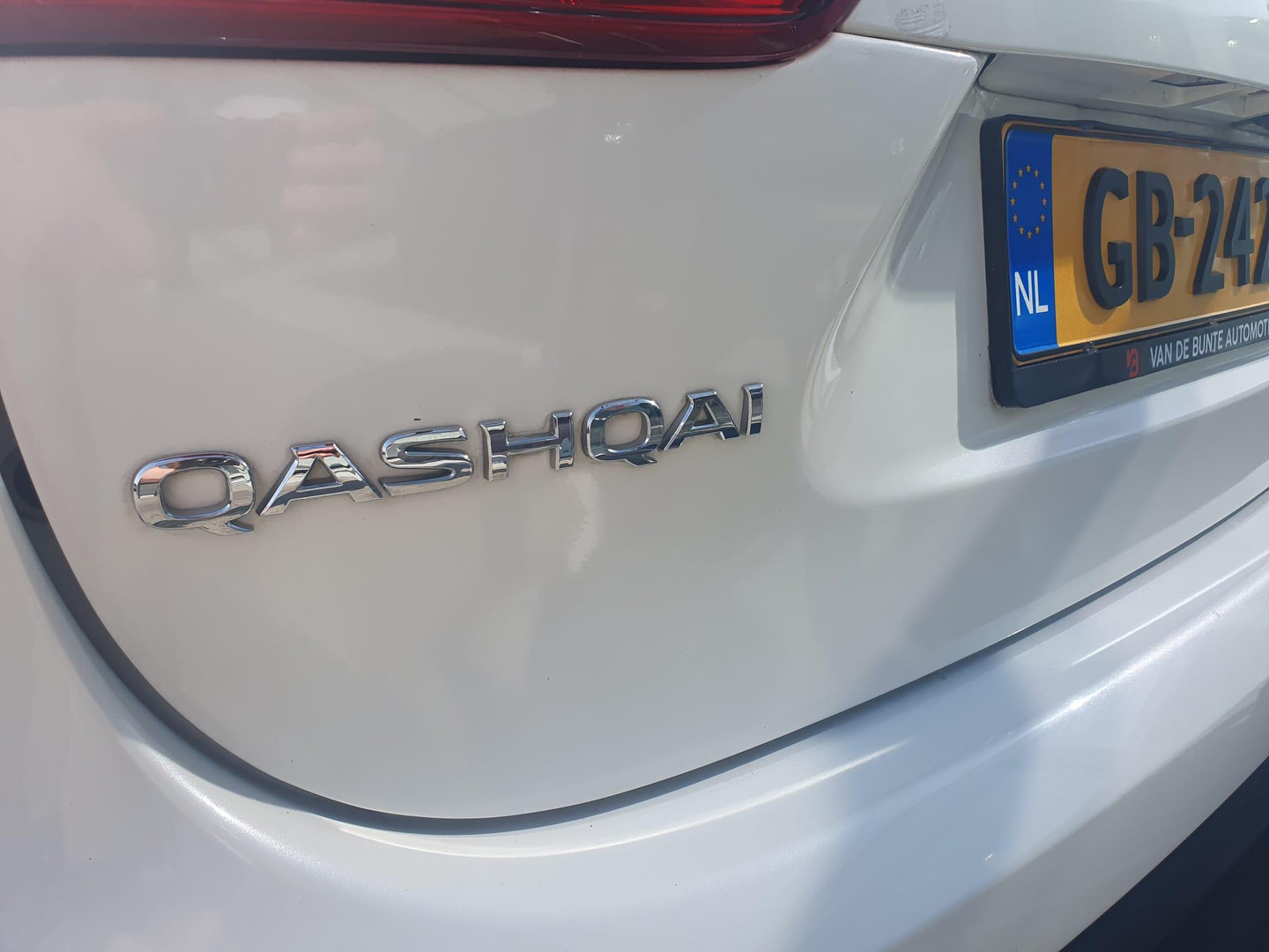 Nissan Nissan
