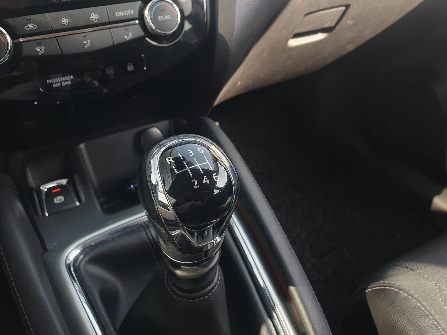 Nissan Nissan