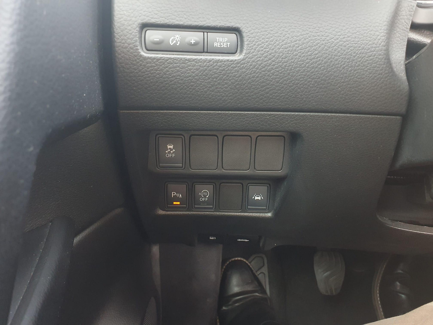Nissan Nissan