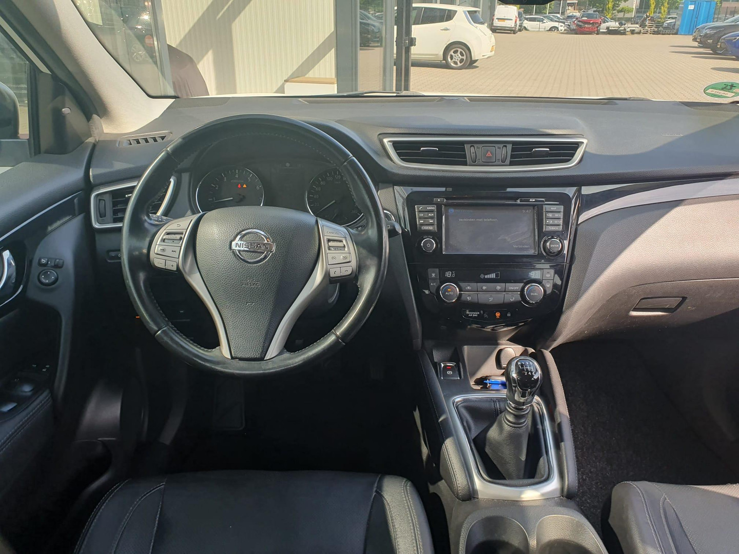 Nissan Nissan