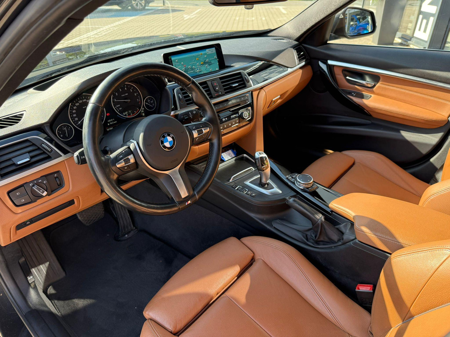 BMW BMW
