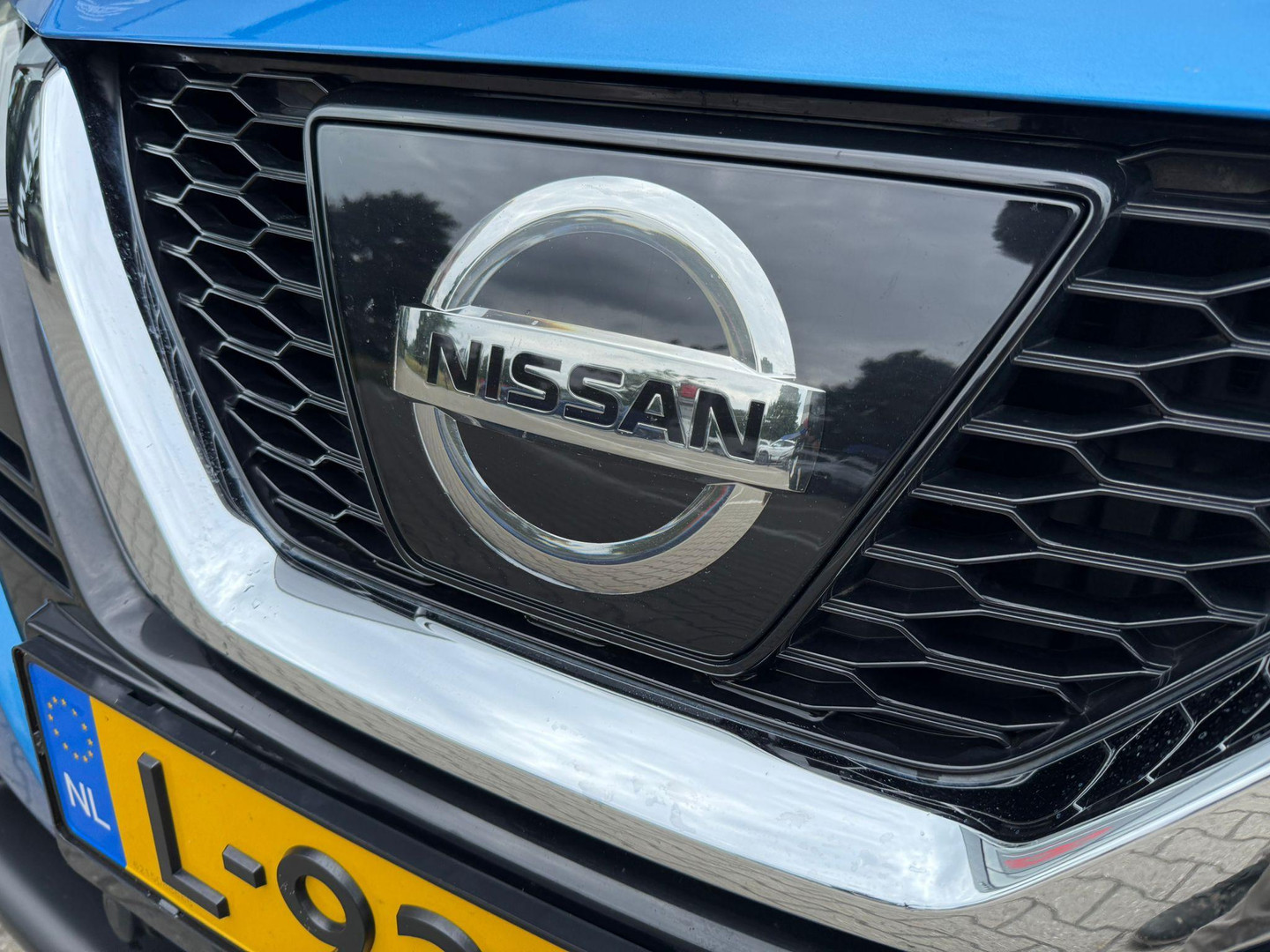 Nissan Nissan