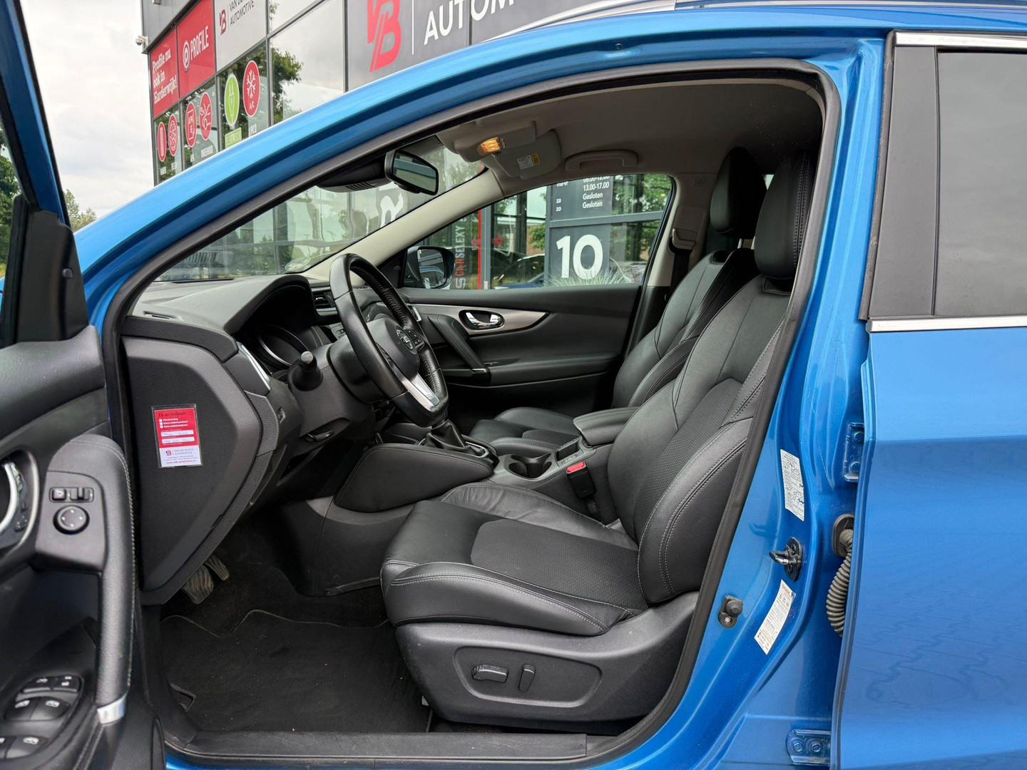 Nissan Nissan