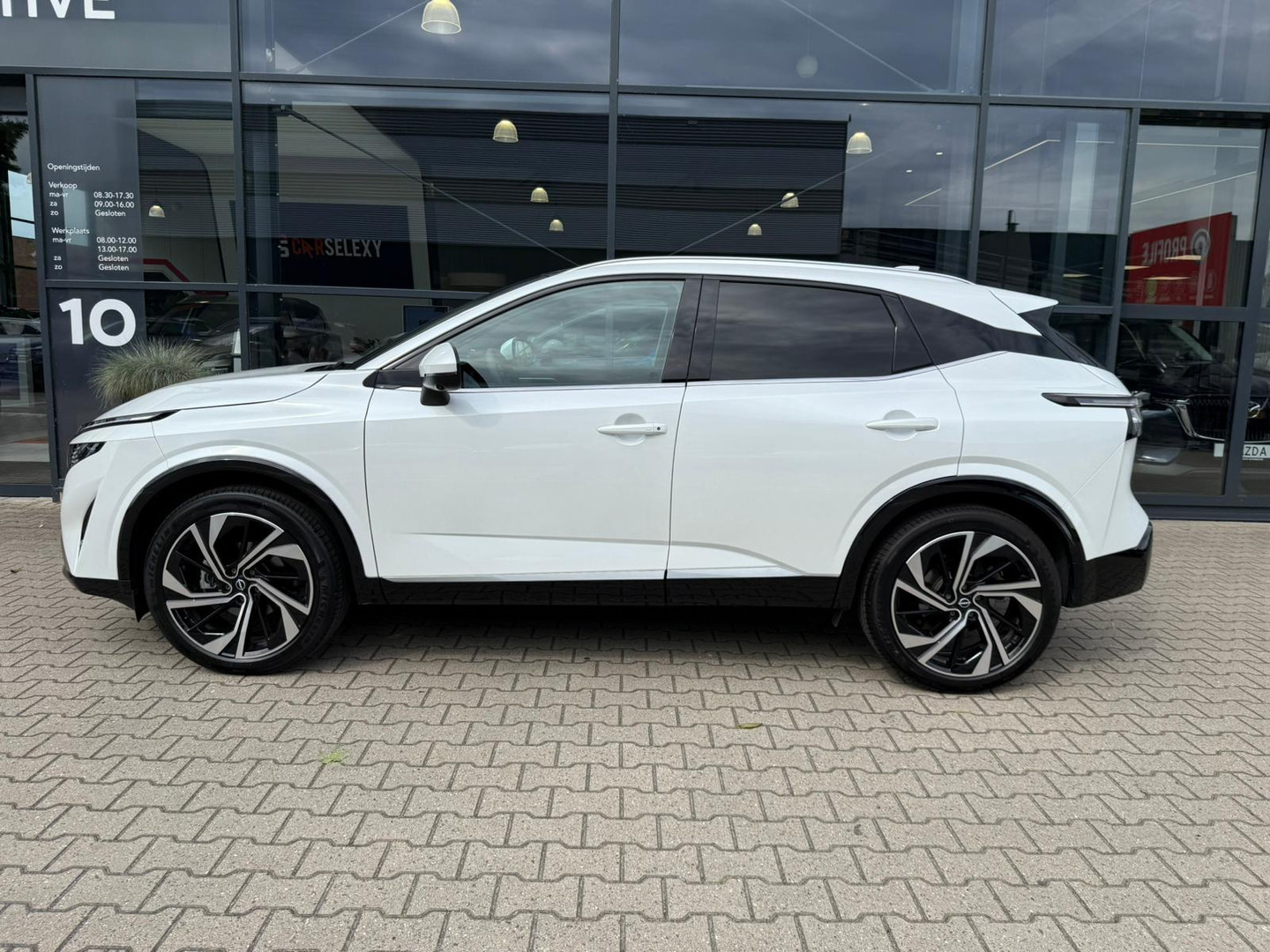 Nissan Nissan