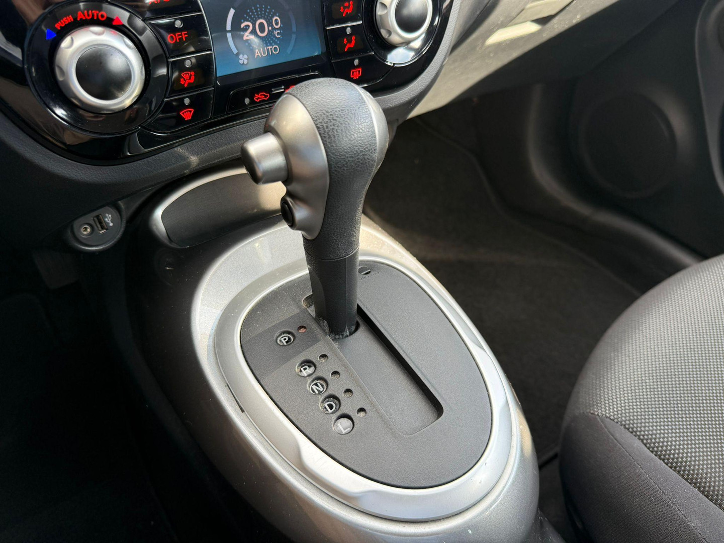 Nissan Nissan