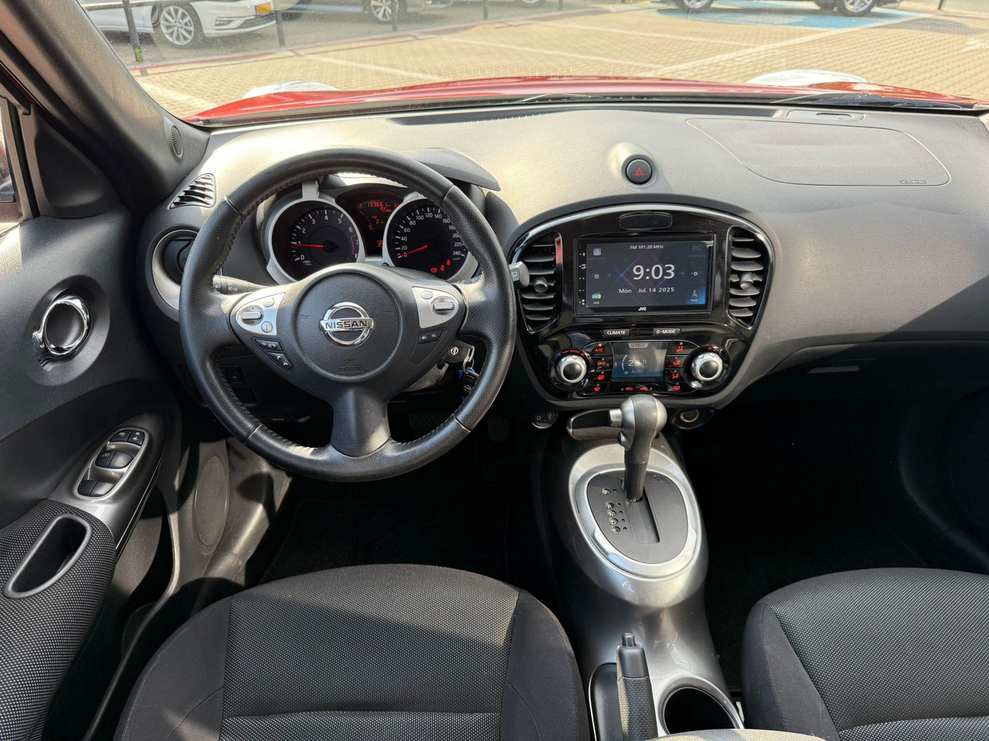 Nissan Nissan