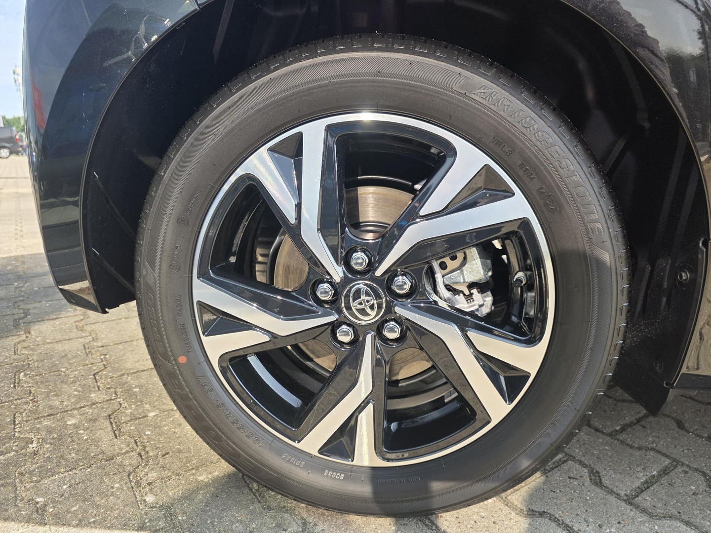 Toyota Toyota