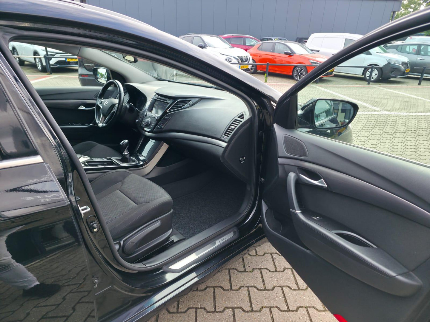 Hyundai Hyundai