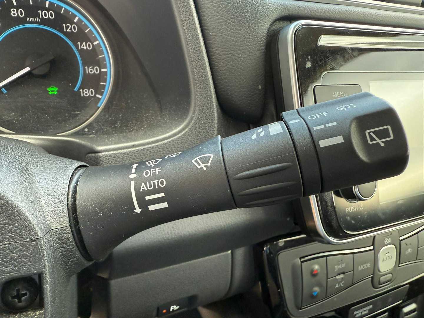 Nissan Nissan