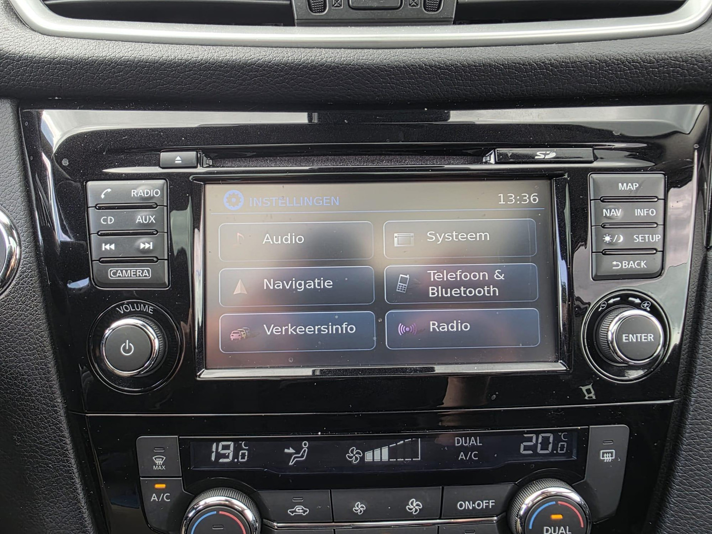 Nissan Nissan