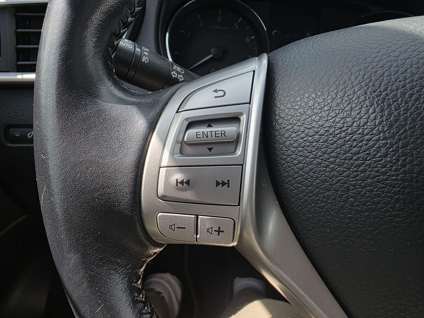 Nissan Nissan