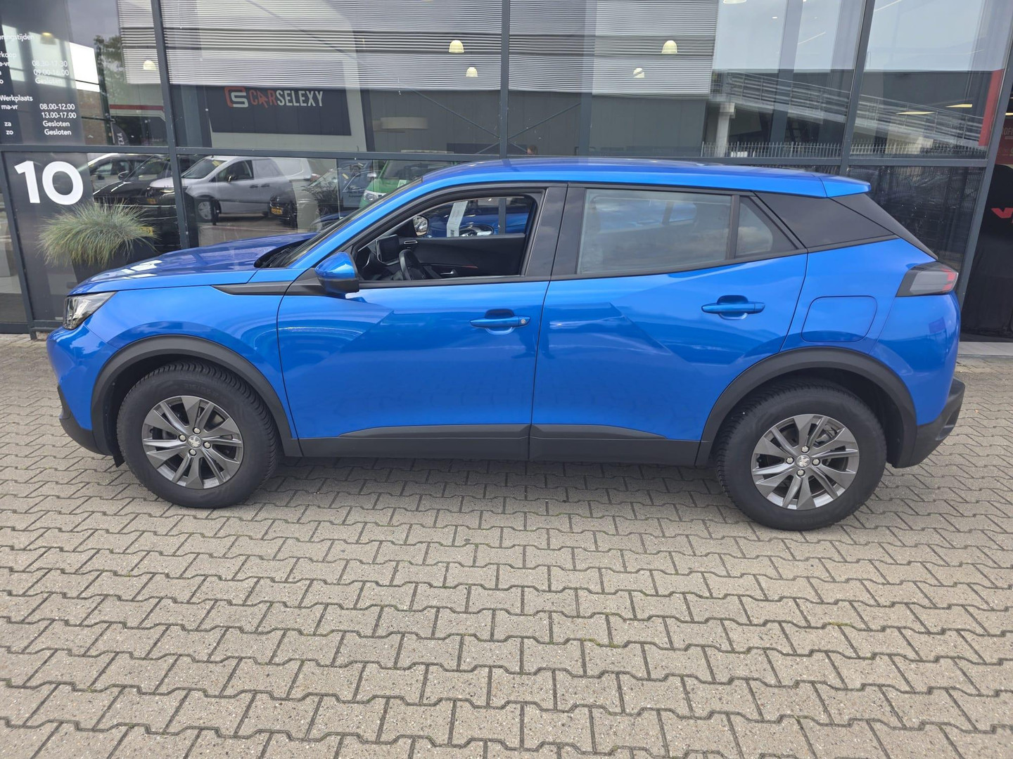 Peugeot