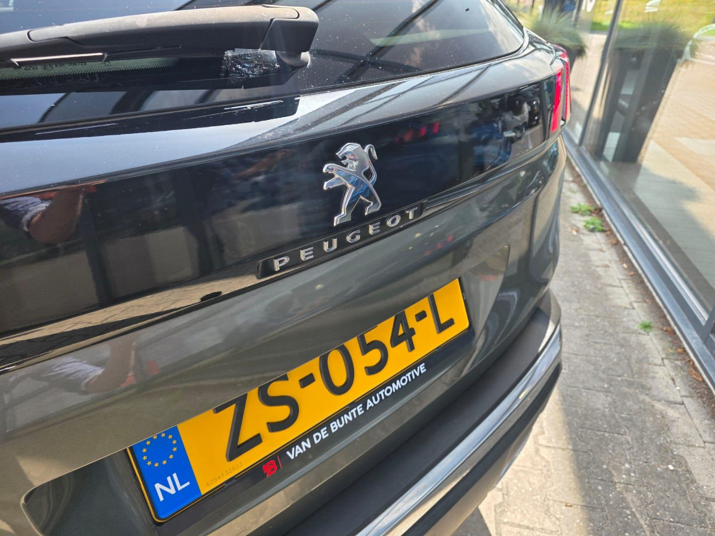 Peugeot Peugeot