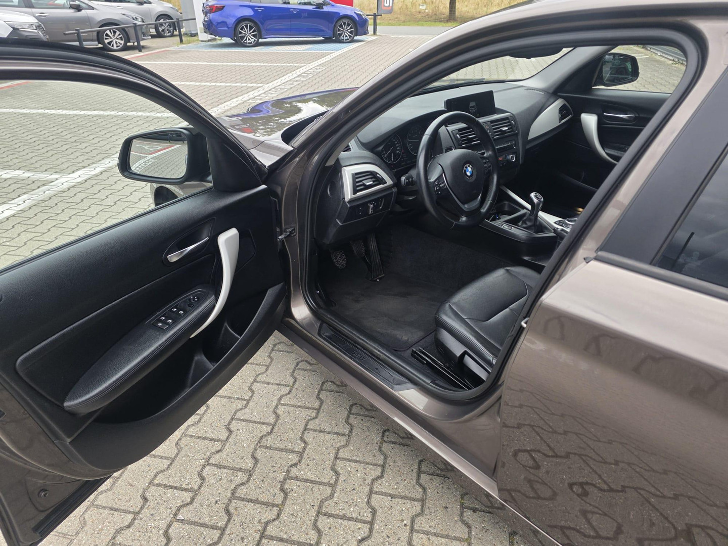 BMW BMW