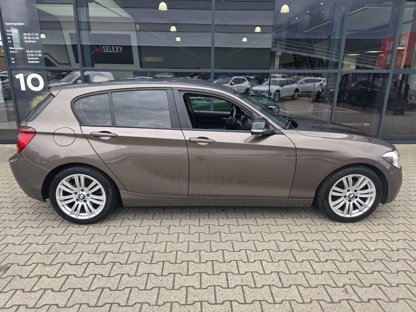 BMW BMW