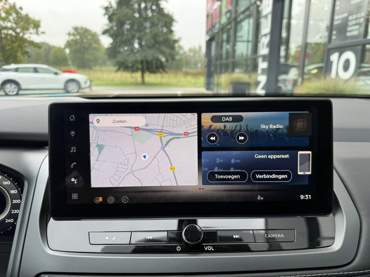 Nissan Nissan
