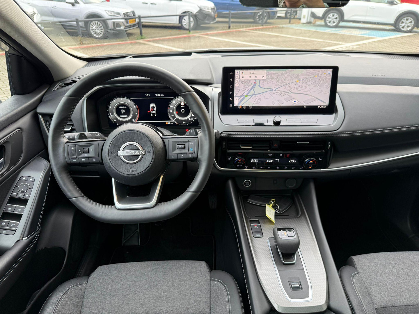 Nissan Nissan