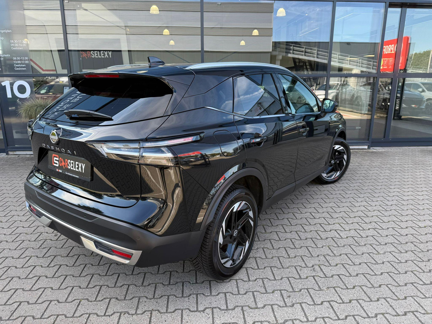 Nissan Nissan