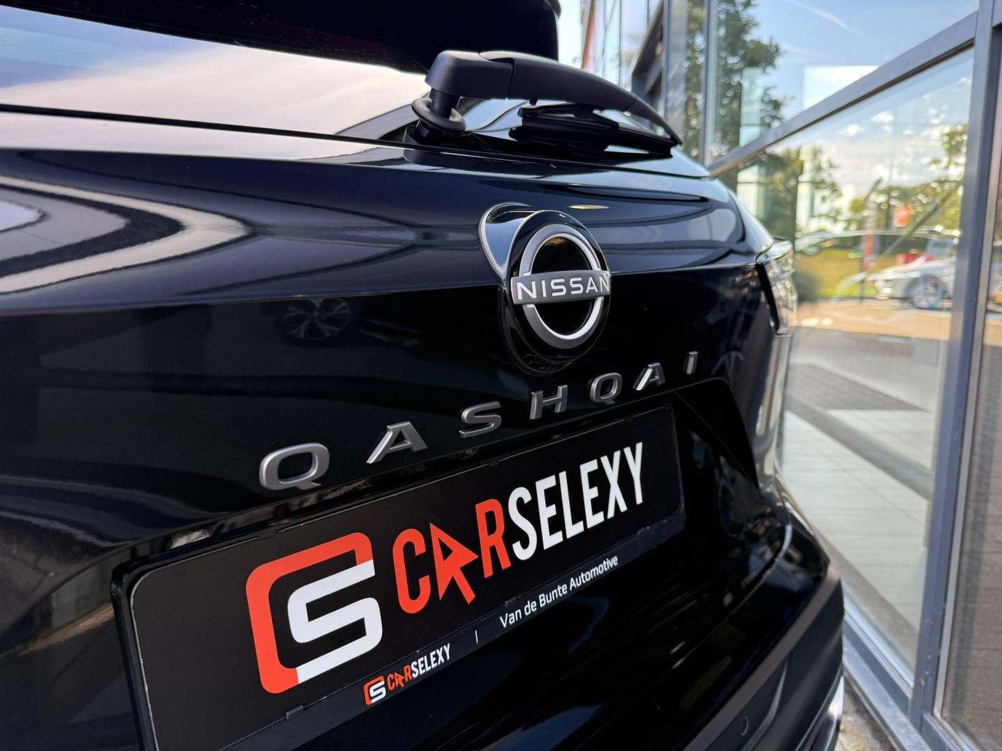Nissan Nissan