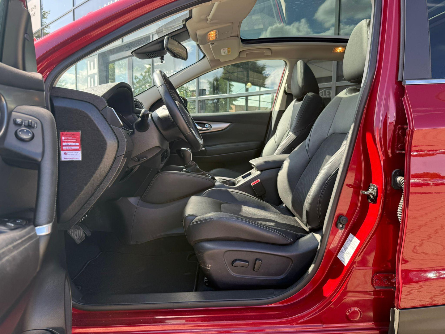 Nissan Nissan
