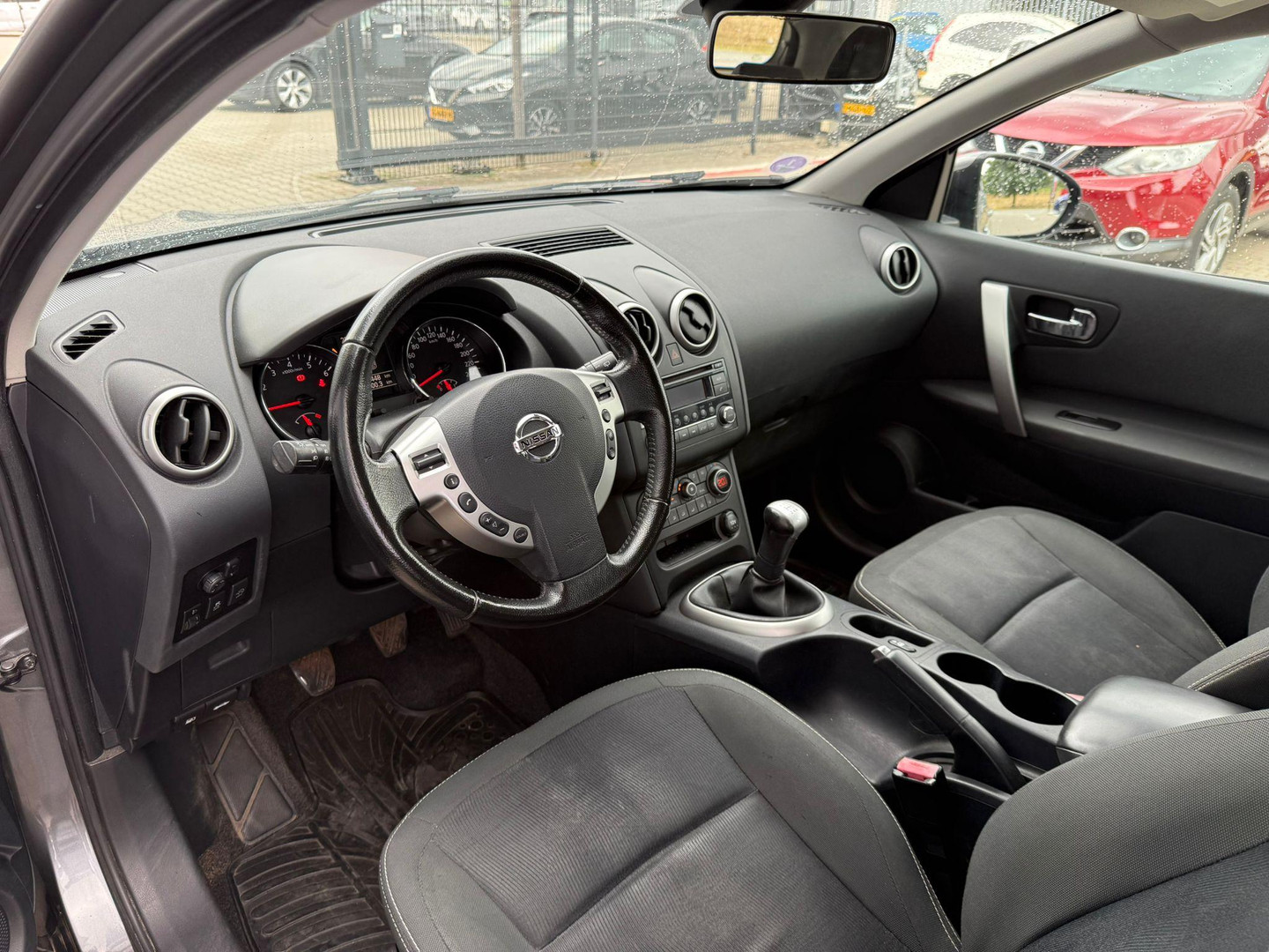 Nissan Nissan