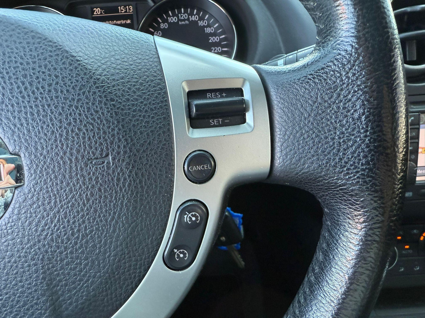 Nissan Nissan