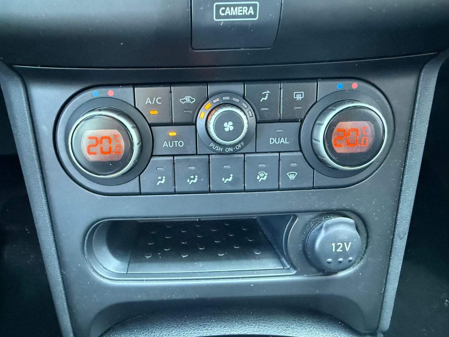 Nissan Nissan