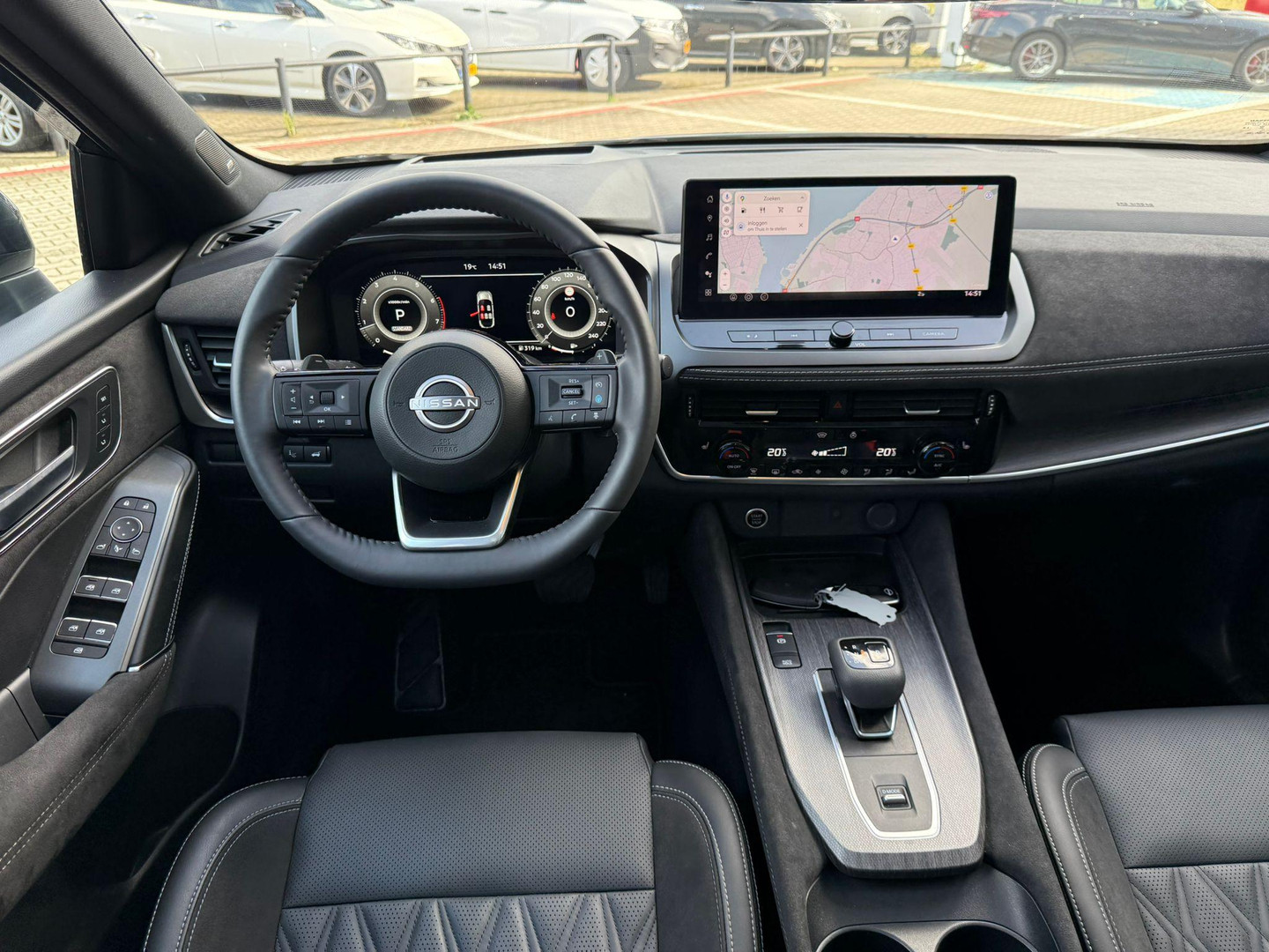 Nissan Nissan